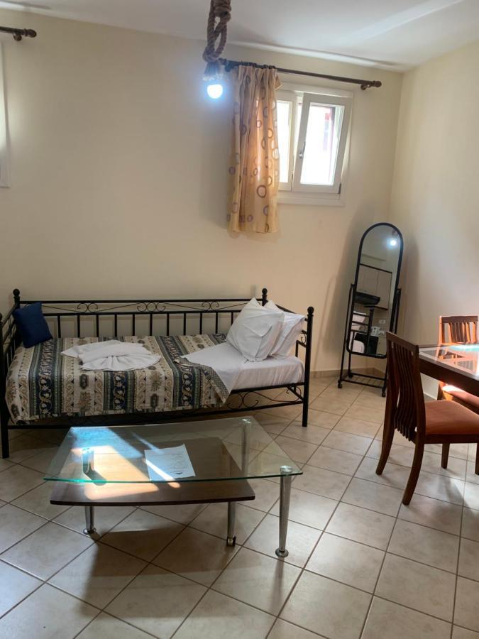 Little Yard Studios & Apartments #4 Naxos City Exterior foto